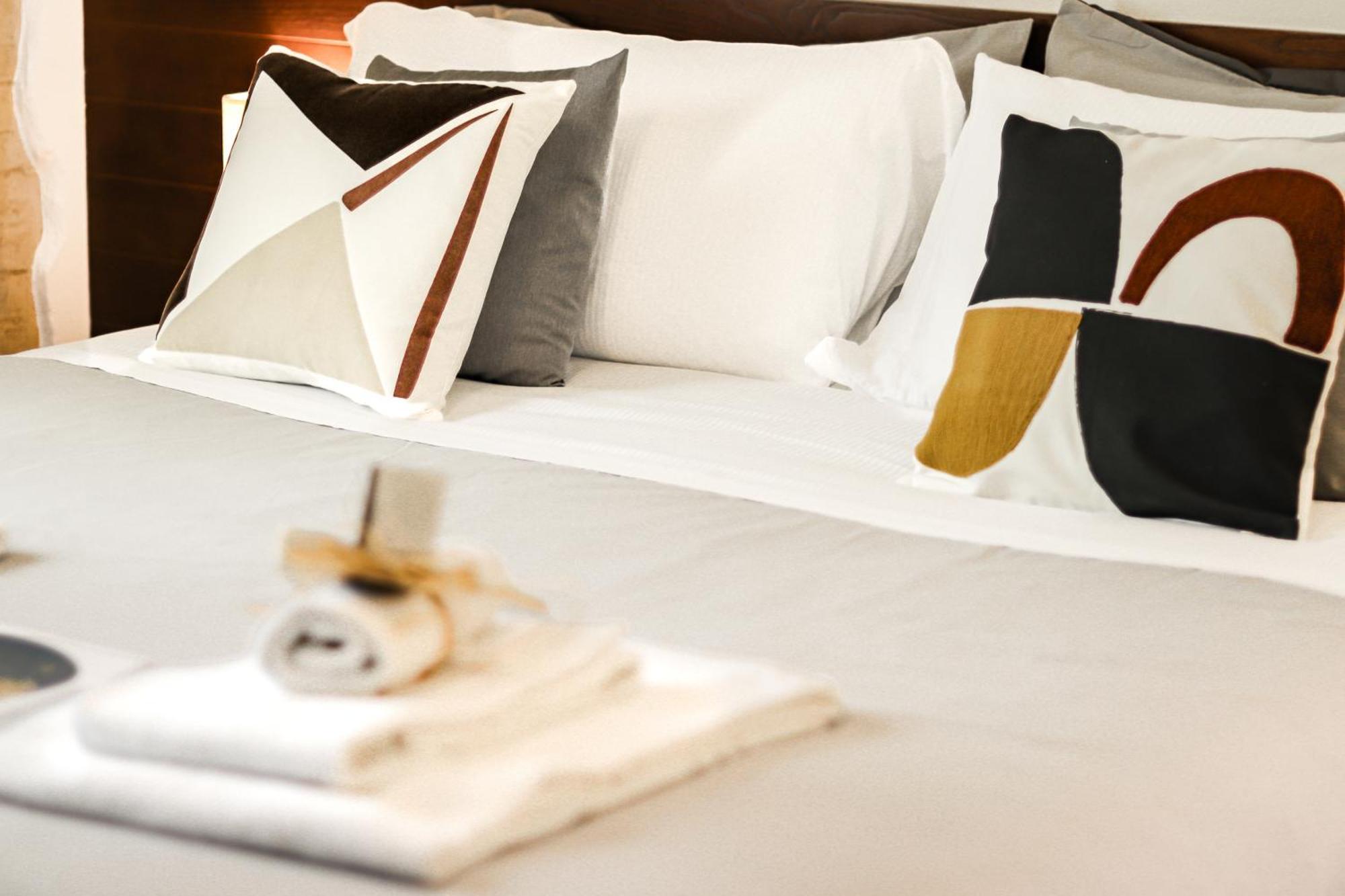 B&B Qaral Cagliari Bagian luar foto